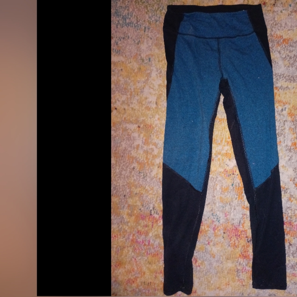 American Eagle Womens Hi-Rise Black and Blue Leggings Size Small